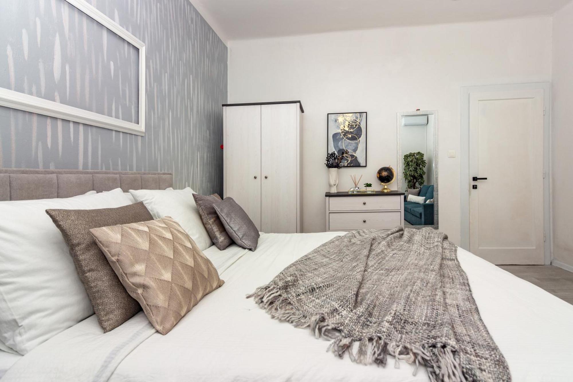 Spacious Apartment Center Split Ngoại thất bức ảnh