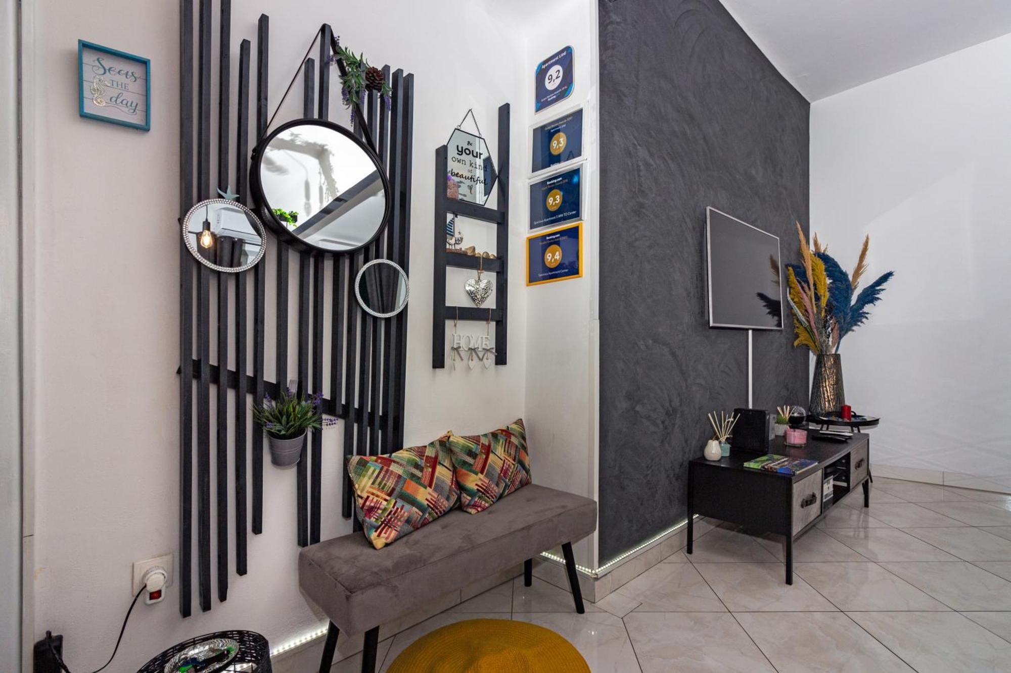 Spacious Apartment Center Split Ngoại thất bức ảnh